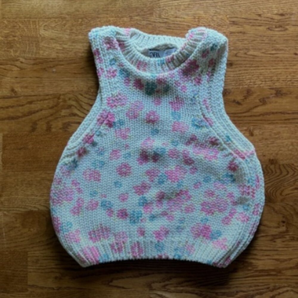 Zara Floral Knit Vest Ivory Pink Cream Blue Sweater Cropped Sleeveless S Top